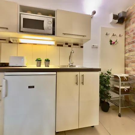 Apartment Hangulat Eger